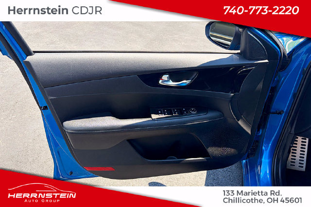 Used 2023 Kia Forte GT-Line FWD image 12