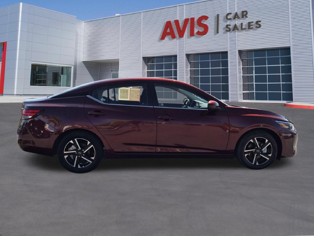 Used 2025 Nissan Sentra SV FWD image 5