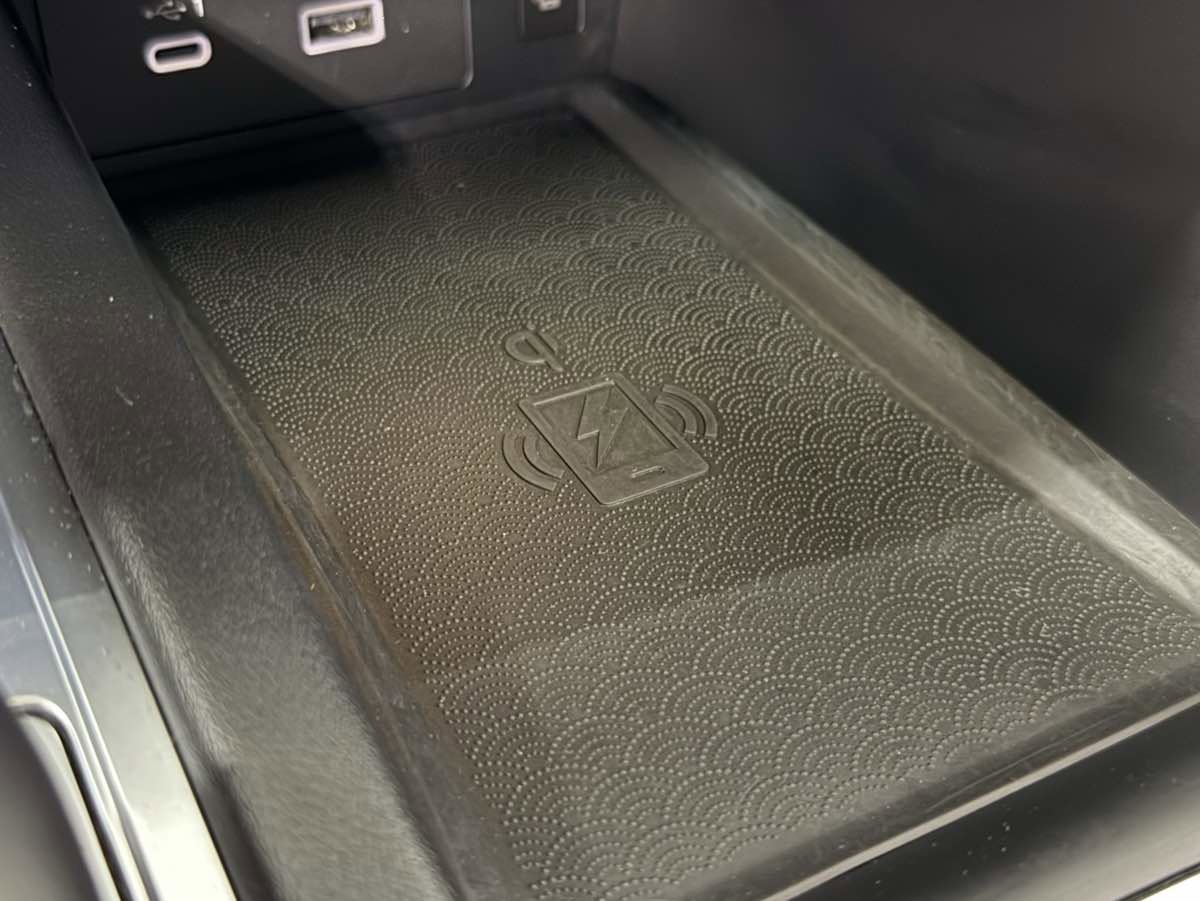 Used 2022 INFINITI QX60 Sensory image 32