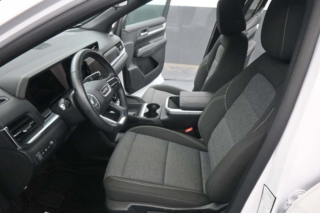 Used 2026 GMC Terrain Elevation FWD image 9