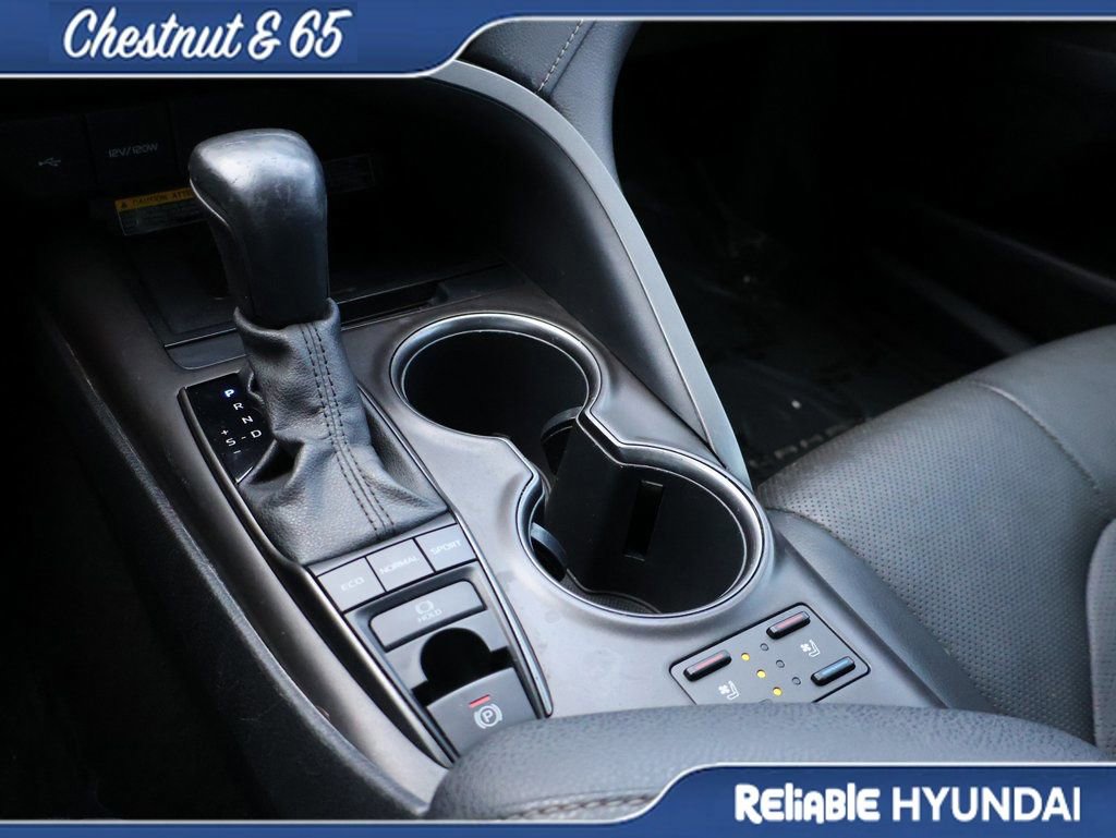 Used 2021 Toyota Camry XSE w/ Navigation Package image 39