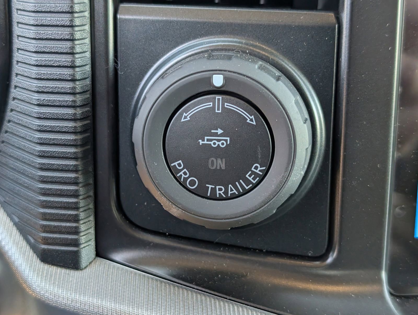 Used 2025 Ford F150 Platinum w/ Equipment Group 703A Plus image 21