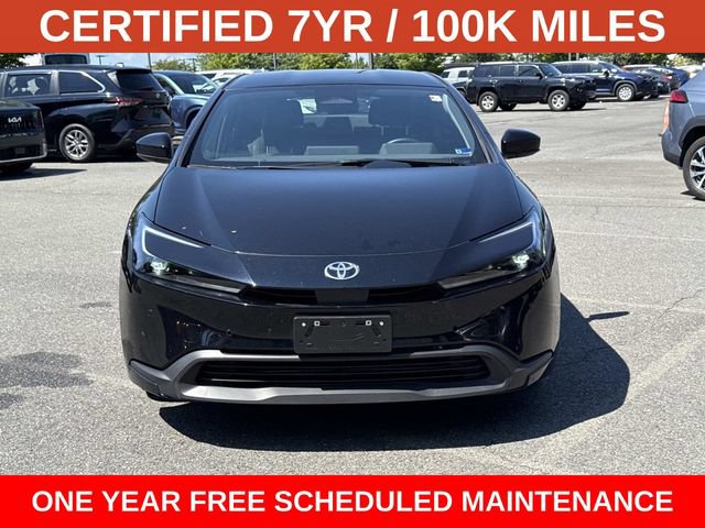 Used 2025 Toyota Prius LE FWD image 6