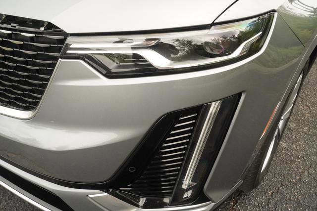 Used 2024 Cadillac XT6 Premium Luxury w/ Technology Package FWD image 35