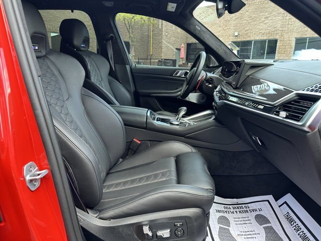 Used 2025 BMW X5 M Competition w/ Executive Package AWD/4WD image 29