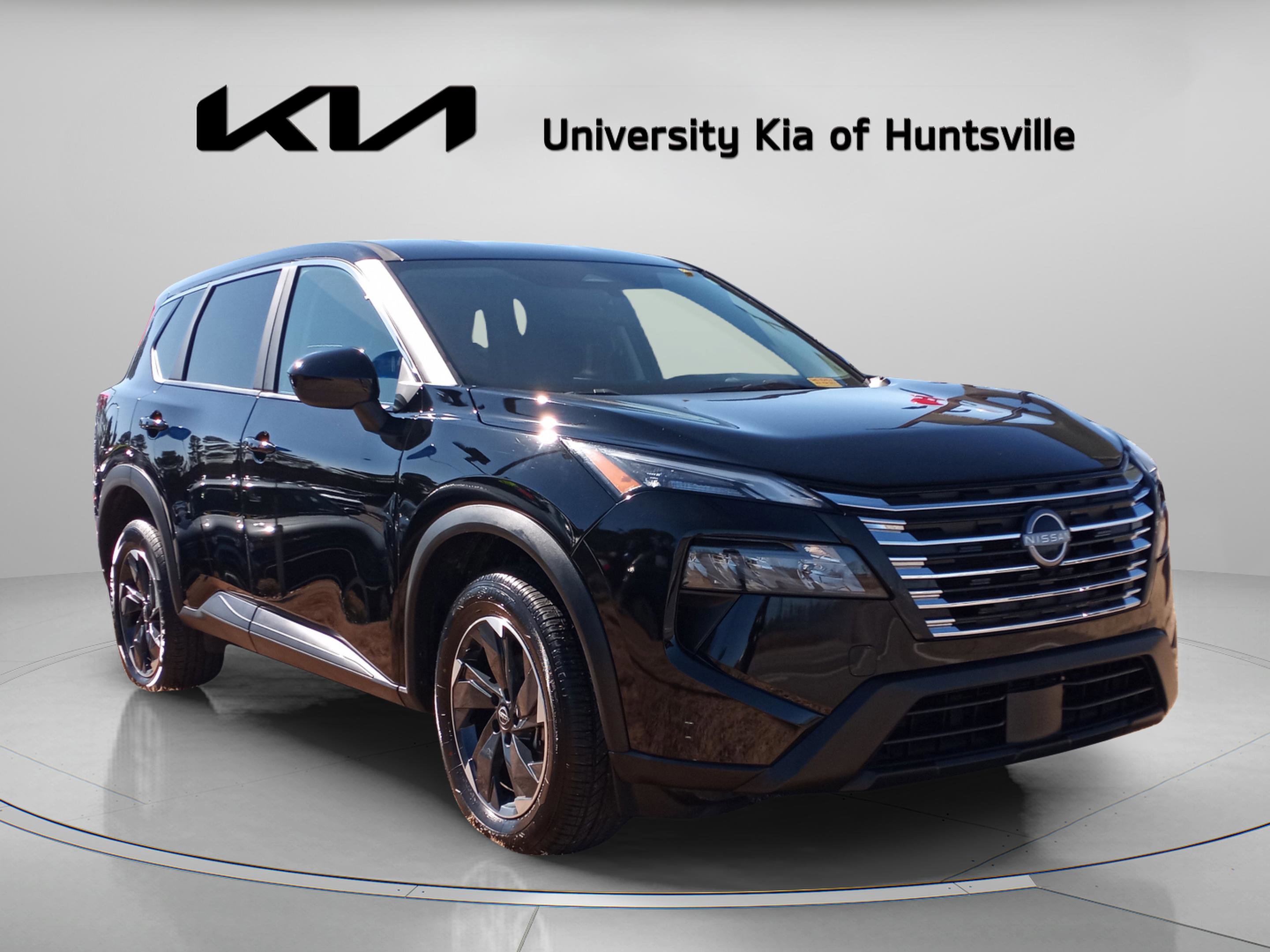 Used 2024 Nissan Rogue SV