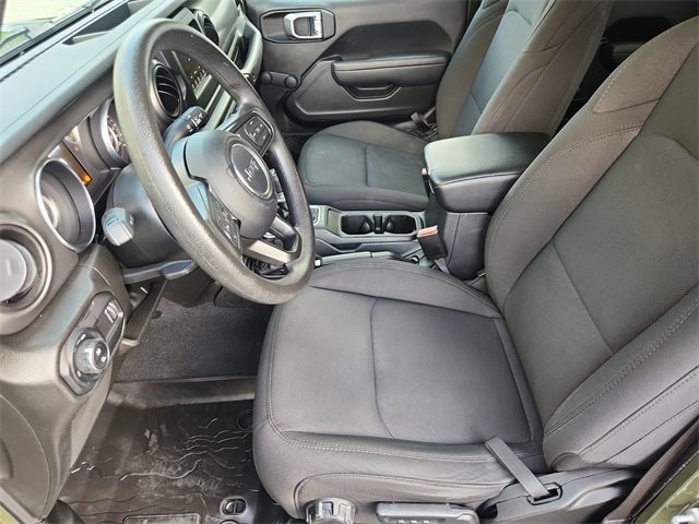 Used 2023 Jeep Gladiator Sport image 18