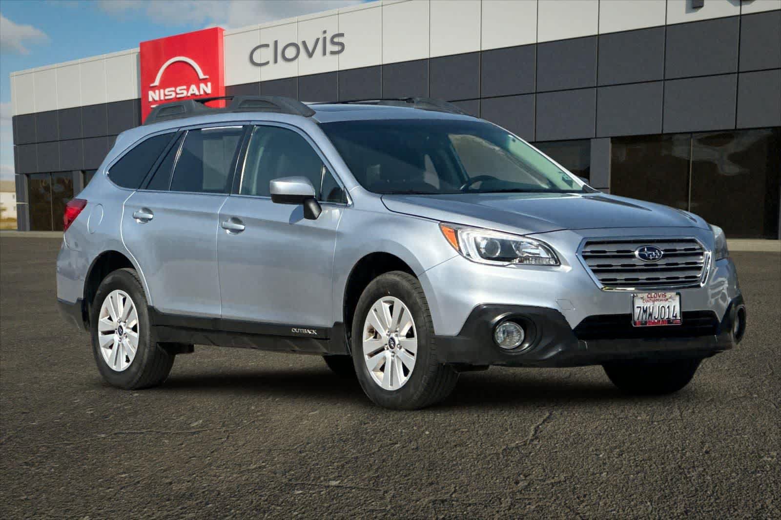 Used 2016 Subaru Outback 2.5i Premium AWD/4WD image 10