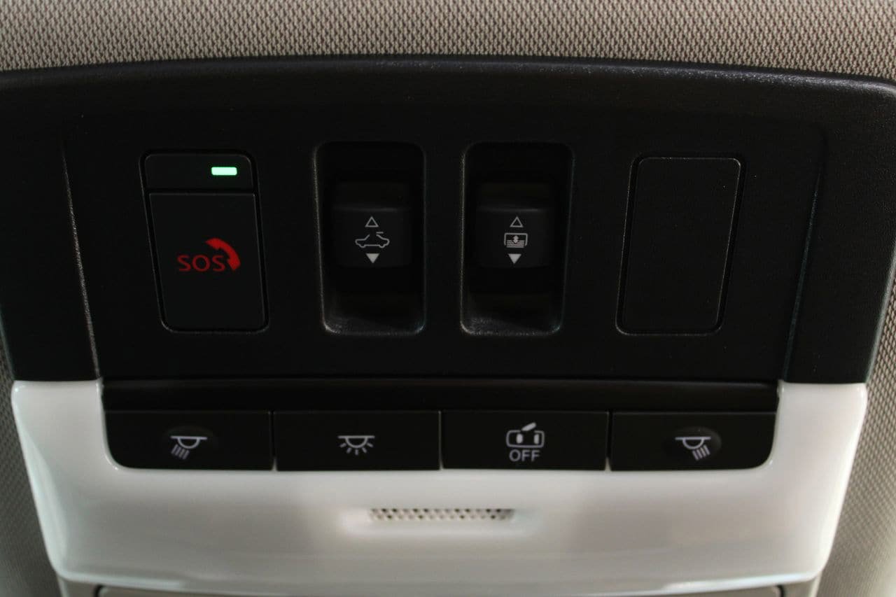 Used 2026 Nissan Rogue Platinum w/ Platinum Premium Package AWD/4WD image 34