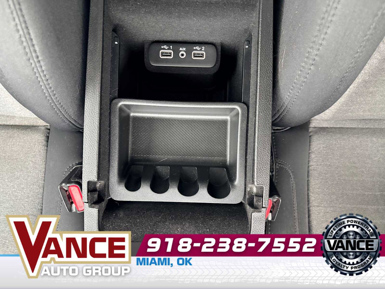 Used 2022 Chrysler 300 Touring w/ Sport Appearance Package RWD image 36