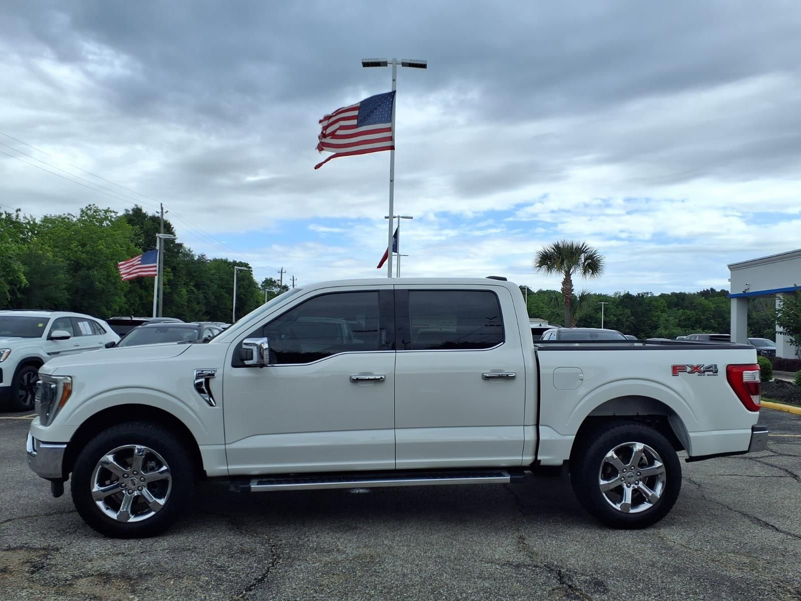 Used 2022 Ford F150 Lariat w/ Equipment Group 502A High AWD/4WD image 24