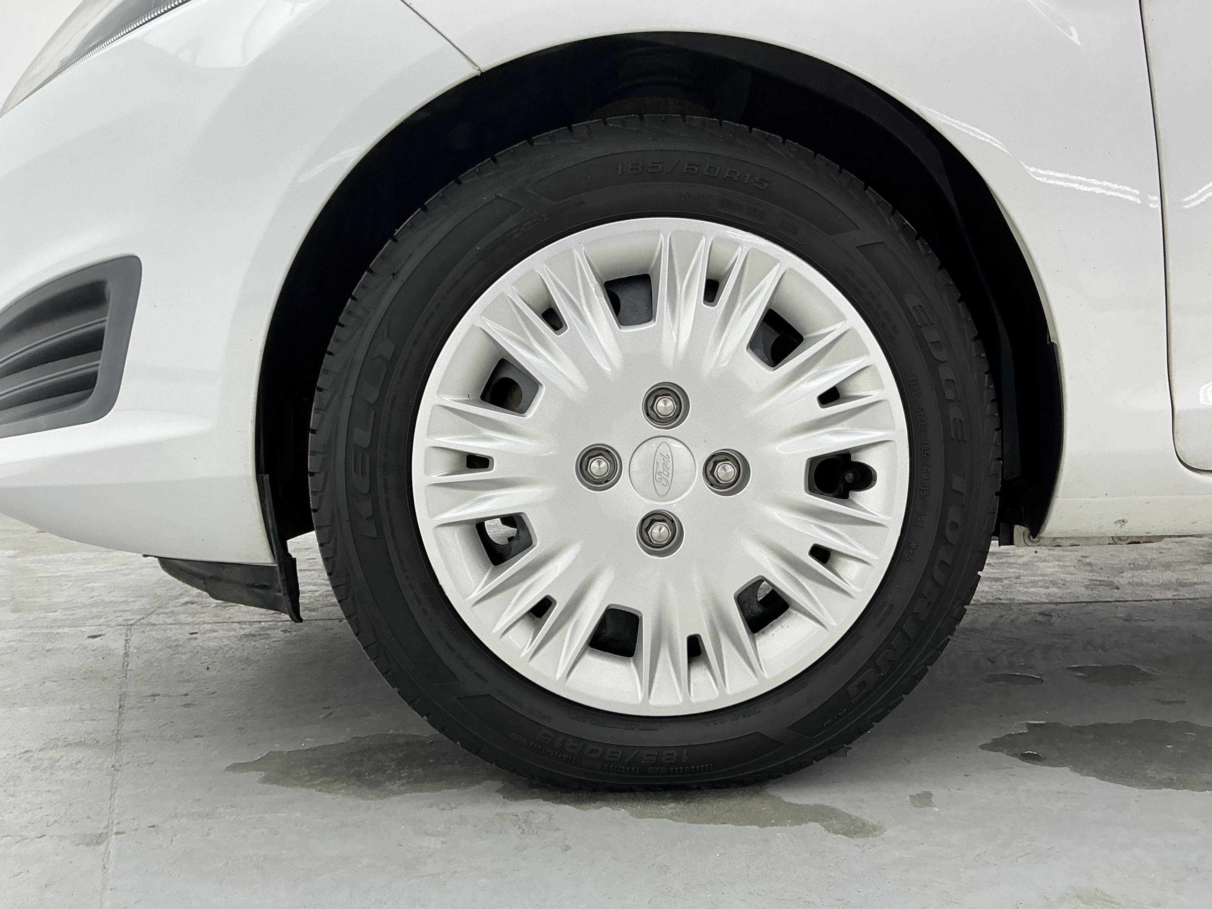 Used 2015 Ford Fiesta S image 16