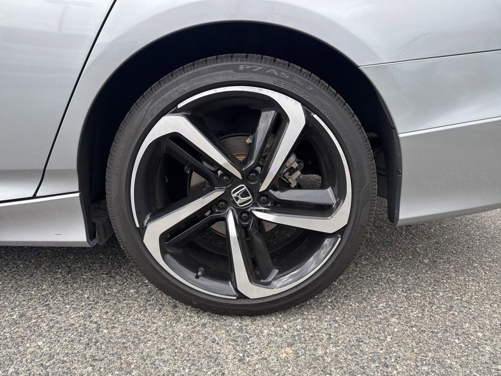 Used 2020 Honda Accord Sport image 11