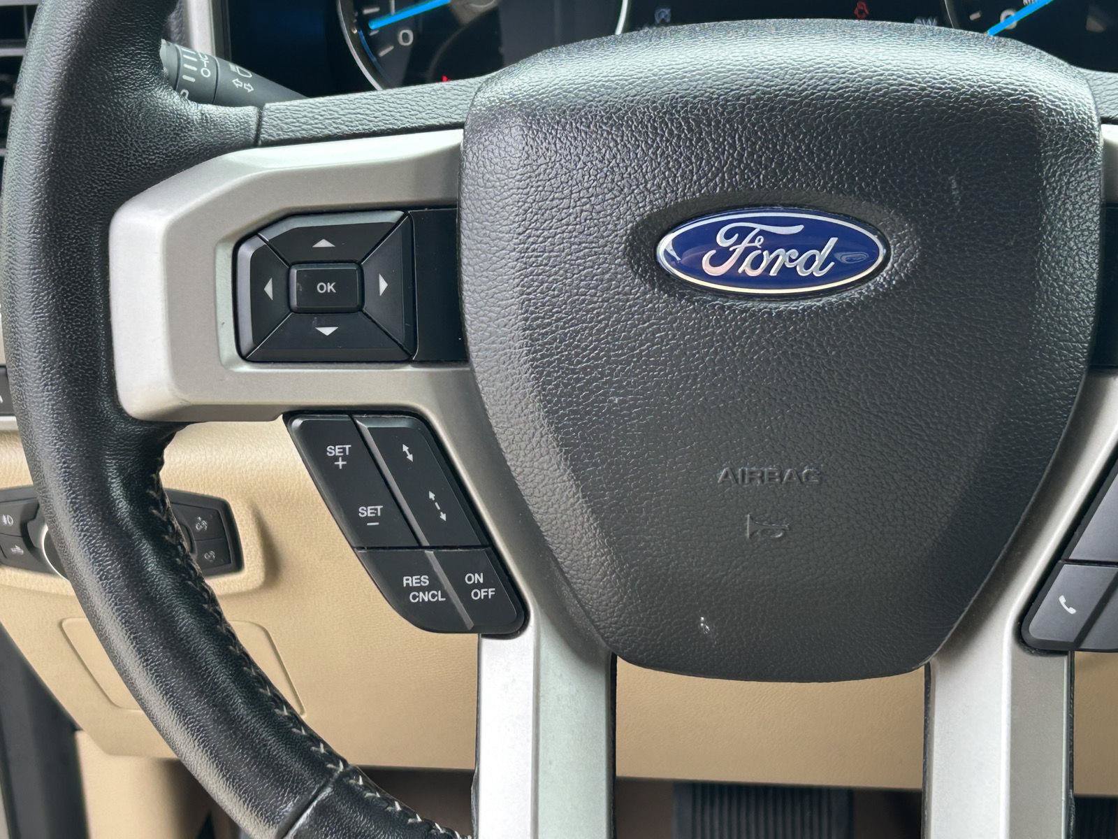 Used 2017 Ford F150 Lariat w/ Equipment Group 502A Luxury AWD/4WD image 18