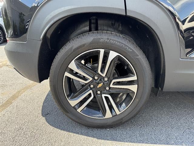 New 2026 Chevrolet TrailBlazer LT w/ Convenience Package AWD/4WD image 9