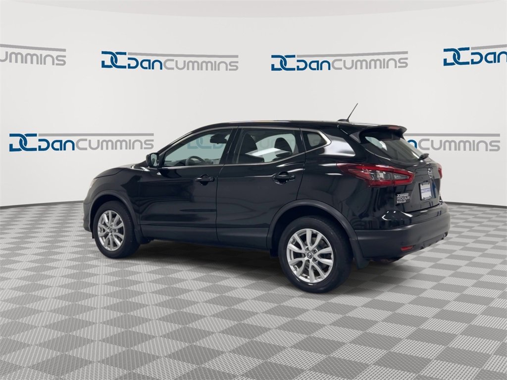 Used 2021 Nissan Rogue Sport S image 6