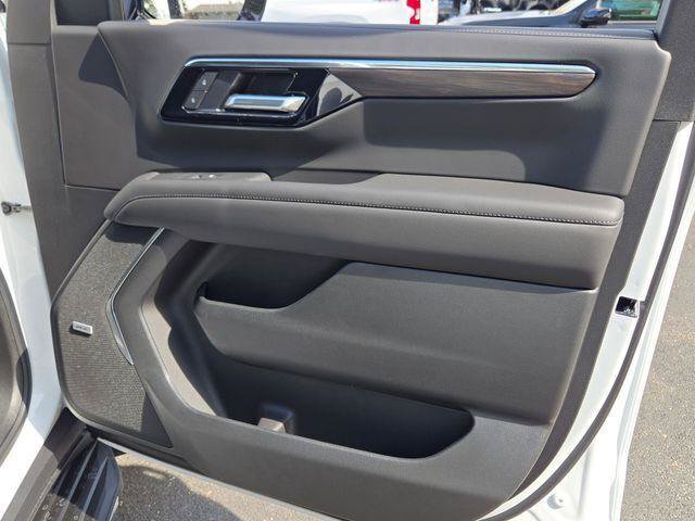 New 2026 Chevrolet Tahoe LT w/ Comfort Package AWD/4WD image 10