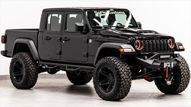 Used 2026 Jeep Gladiator Sport image 6