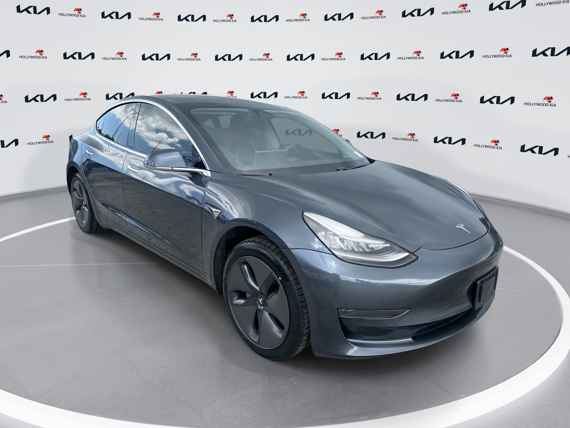 Used 2019 Tesla Model 3 Long Range RWD video 1