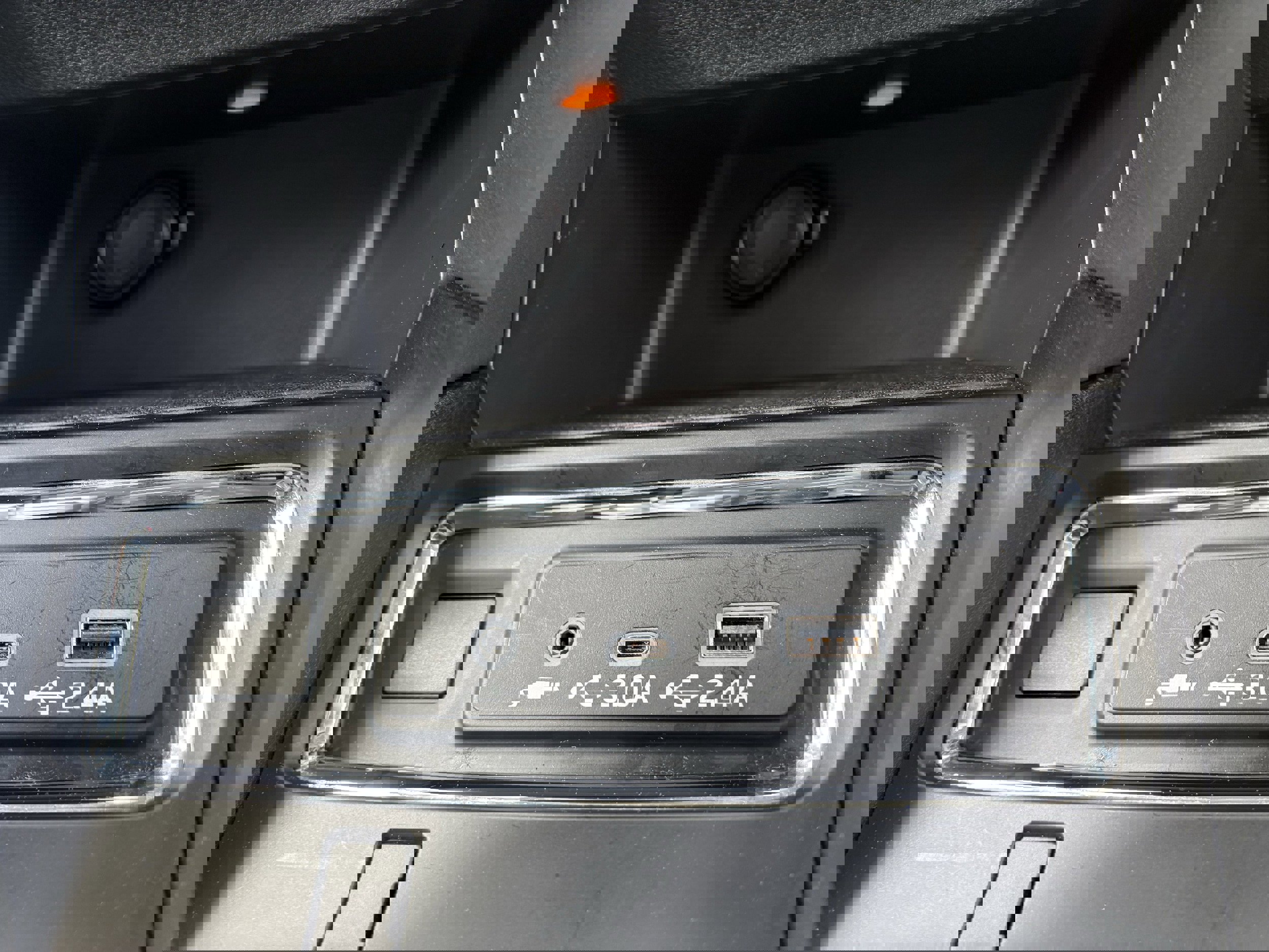 Certified 2025 Subaru Ascent Premium image 23