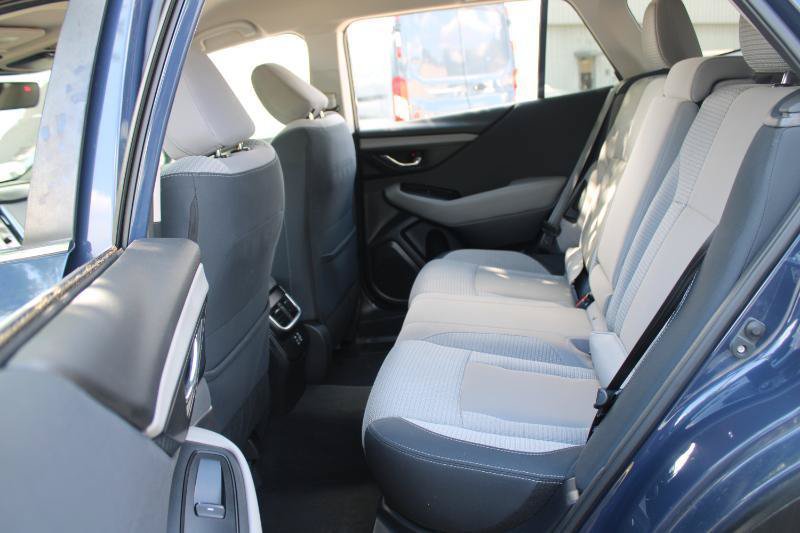 Used 2023 Subaru Outback Premium w/ Popular Package #1 AWD/4WD image 13