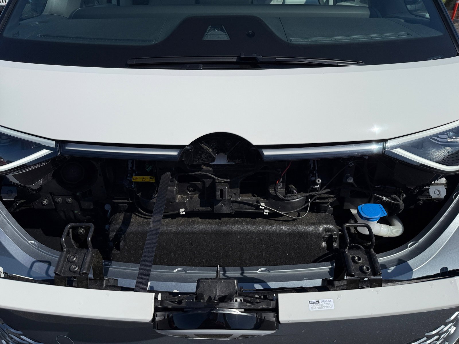 New 2025 Volkswagen ID. Buzz 1st Edition RWD image 20