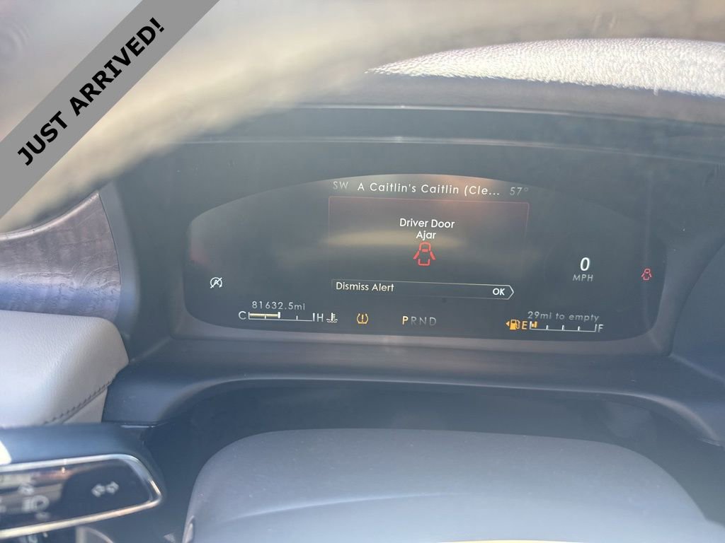 Used 2020 Lincoln Aviator Reserve w/ Equipment Group 202A image 9