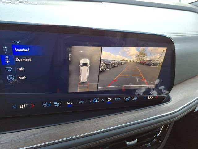 New 2026 Chevrolet Suburban High Country AWD/4WD image 15