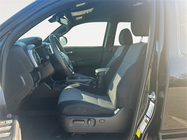 Used 2023 Toyota Tacoma TRD Sport image 9