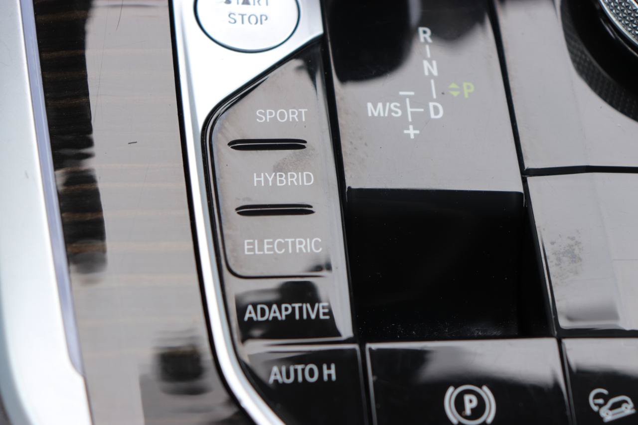 Used 2023 BMW X5 xDrive45e AWD/4WD image 52