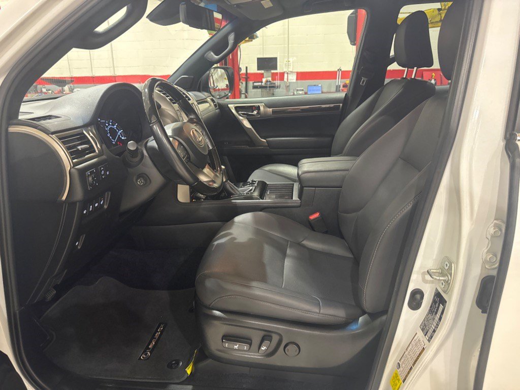 Used 2021 Lexus GX 460 Premium AWD/4WD image 5