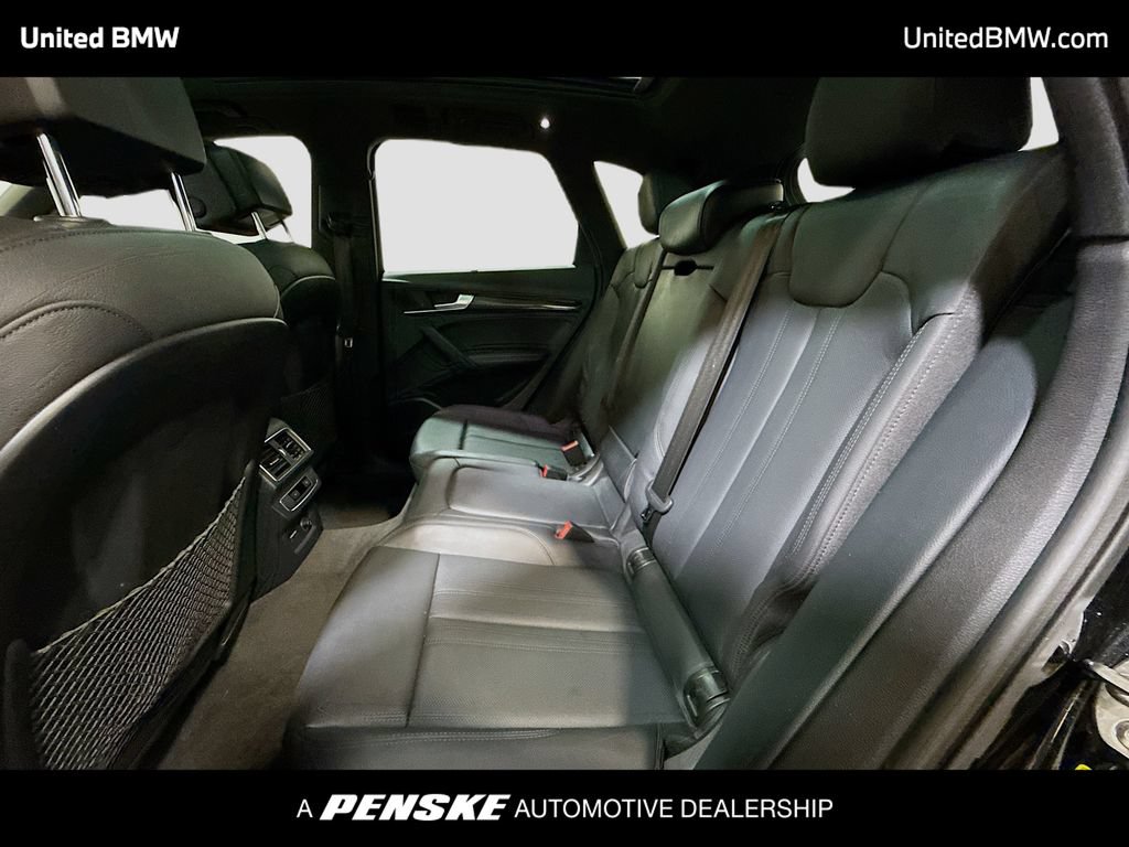 Used 2019 Audi SQ5 Prestige w/ Prestige Package AWD/4WD image 13