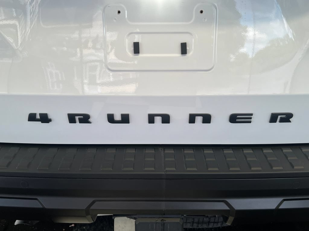 Used 2025 Toyota 4Runner TRD Off-Road Premium w/ Tow Technology Package AWD/4WD image 13