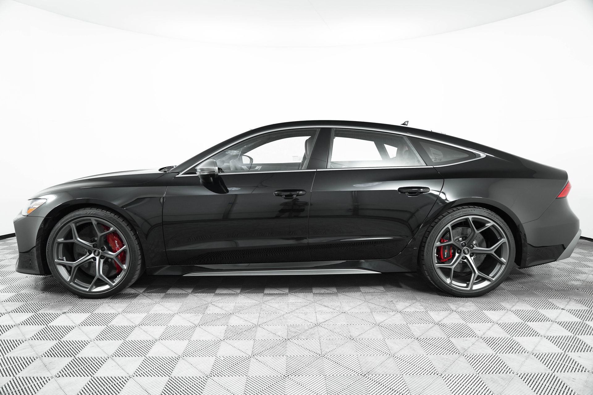 New 2025 Audi RS 7 performance Sportback image 4