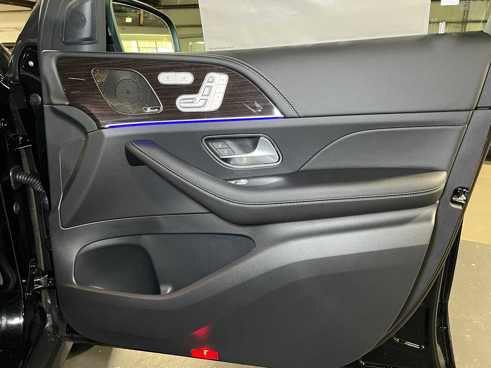 New 2026 Mercedes-Benz GLS 450 4MATIC image 10