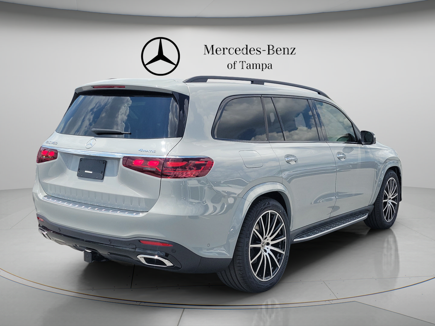 New 2026 Mercedes-Benz GLS 450 4MATIC image 3