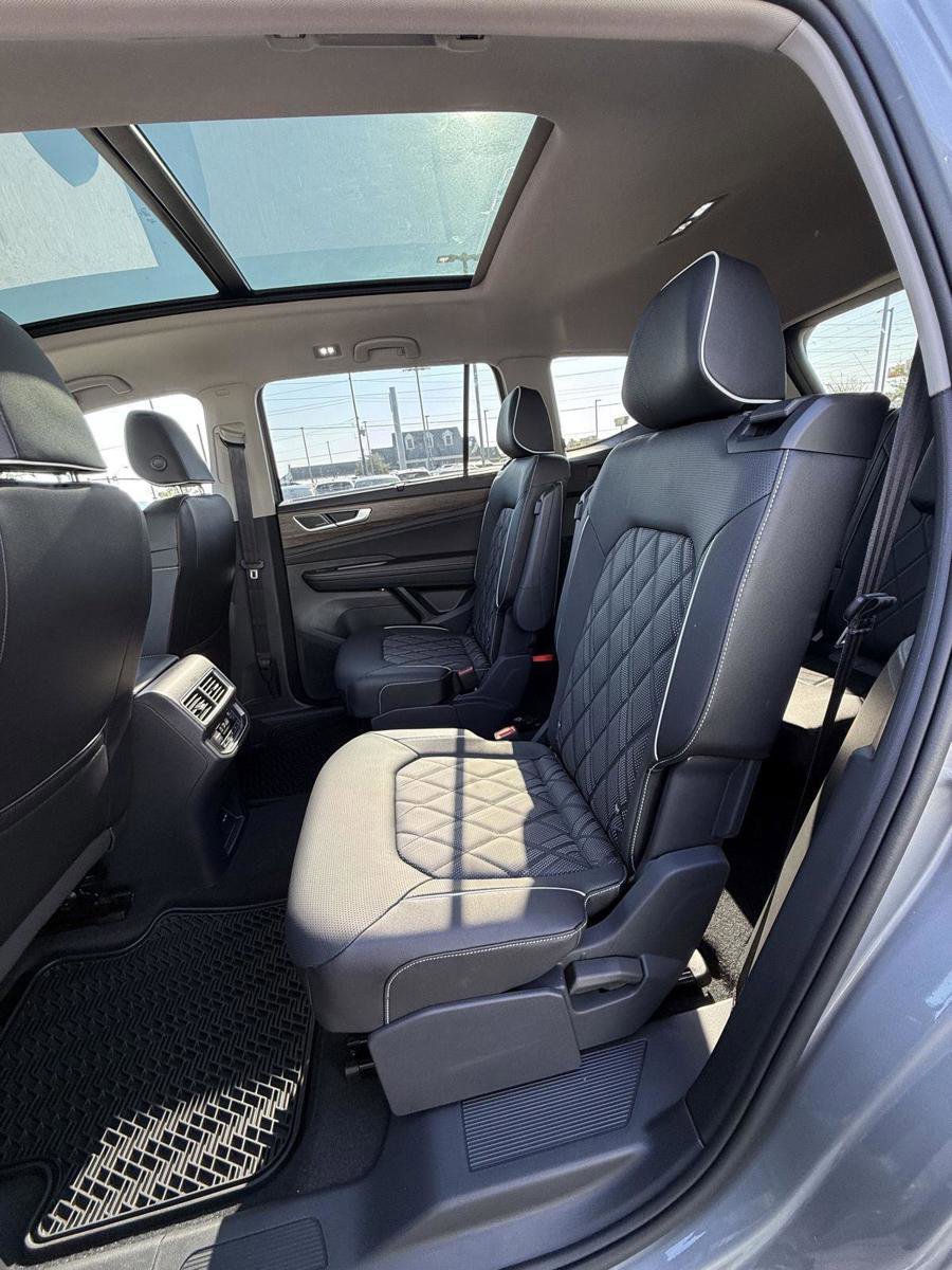 New 2026 Volkswagen Atlas SEL Premium R-Line image 15