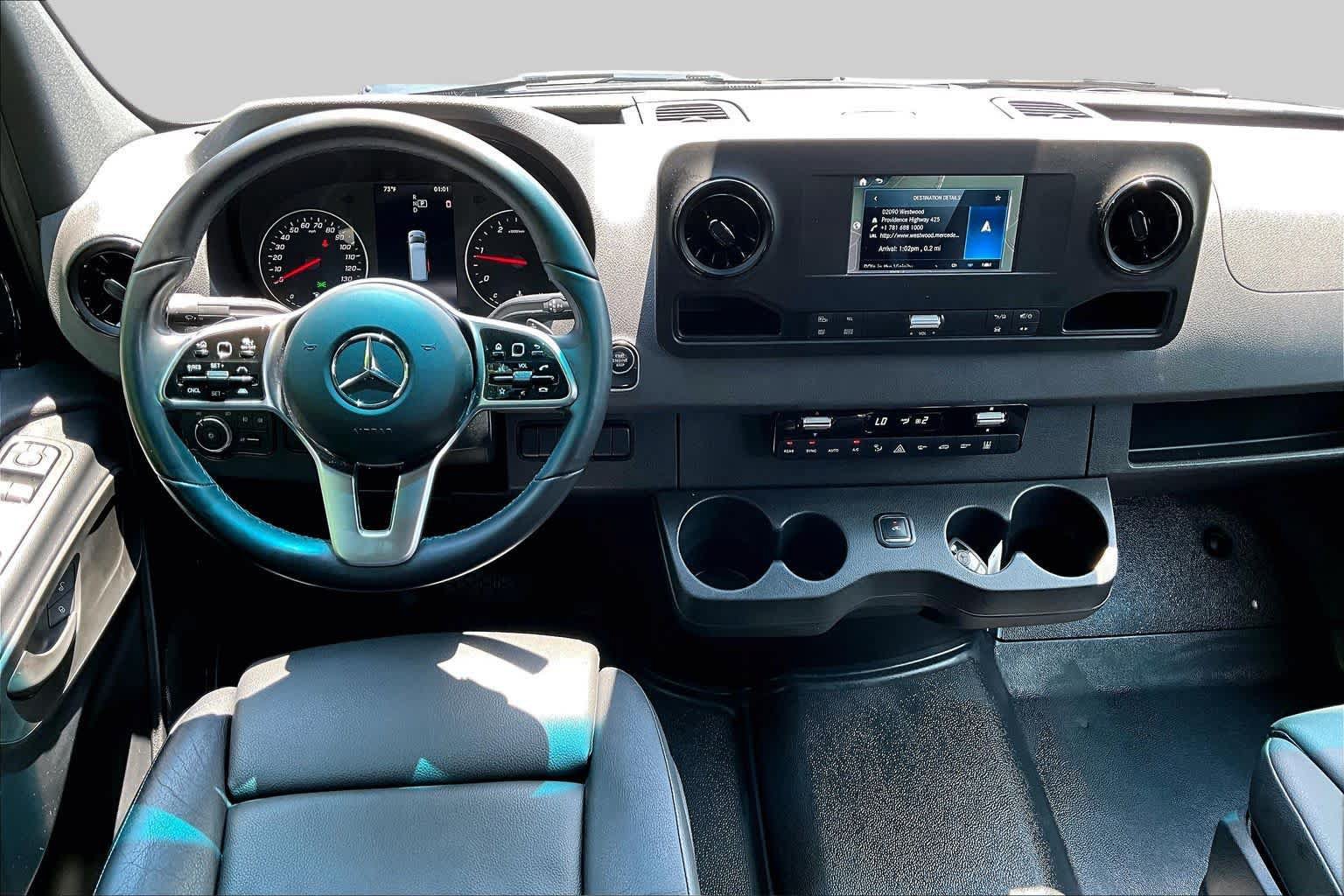 Used 2022 Mercedes-Benz Sprinter 2500 image 6