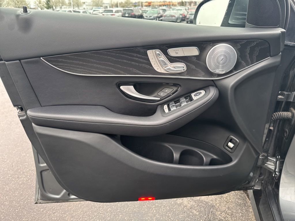 Used 2018 Mercedes-Benz GLC 300 4MATIC Coupe image 33
