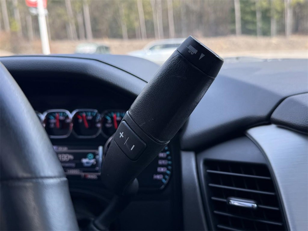 Certified 2017 GMC Yukon SLT w/ Open Road Package image 24