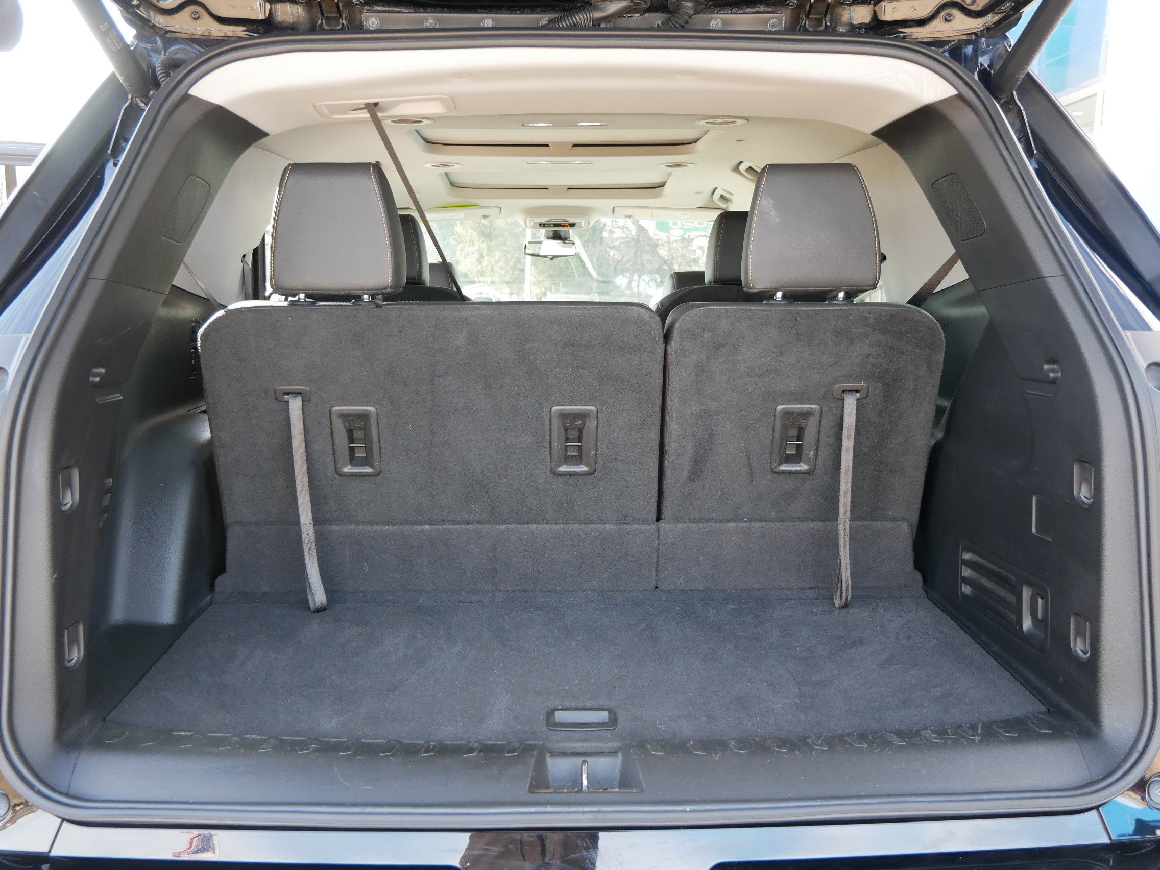 Certified 2020 Chevrolet Traverse Premier w/ Redline Edition image 10