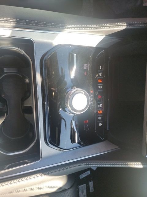 New 2024 Jeep Wagoneer L Series II w/ Convenience Group I image 22