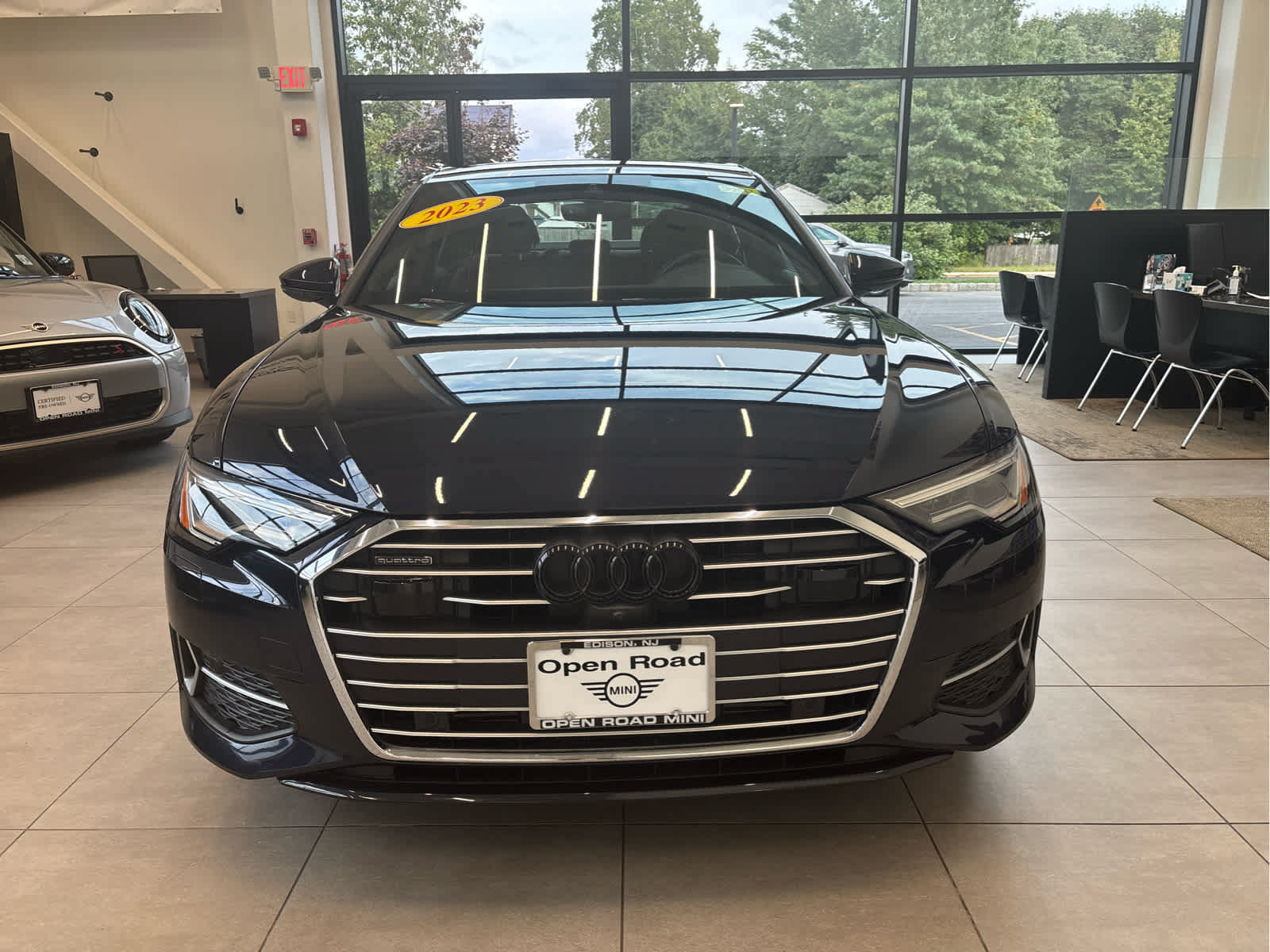 Used 2023 Audi A6 Premium Plus w/ Premium Plus Package AWD/4WD image 2