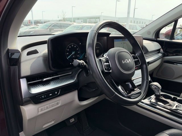 Certified 2022 Kia Carnival SX Prestige FWD image 10
