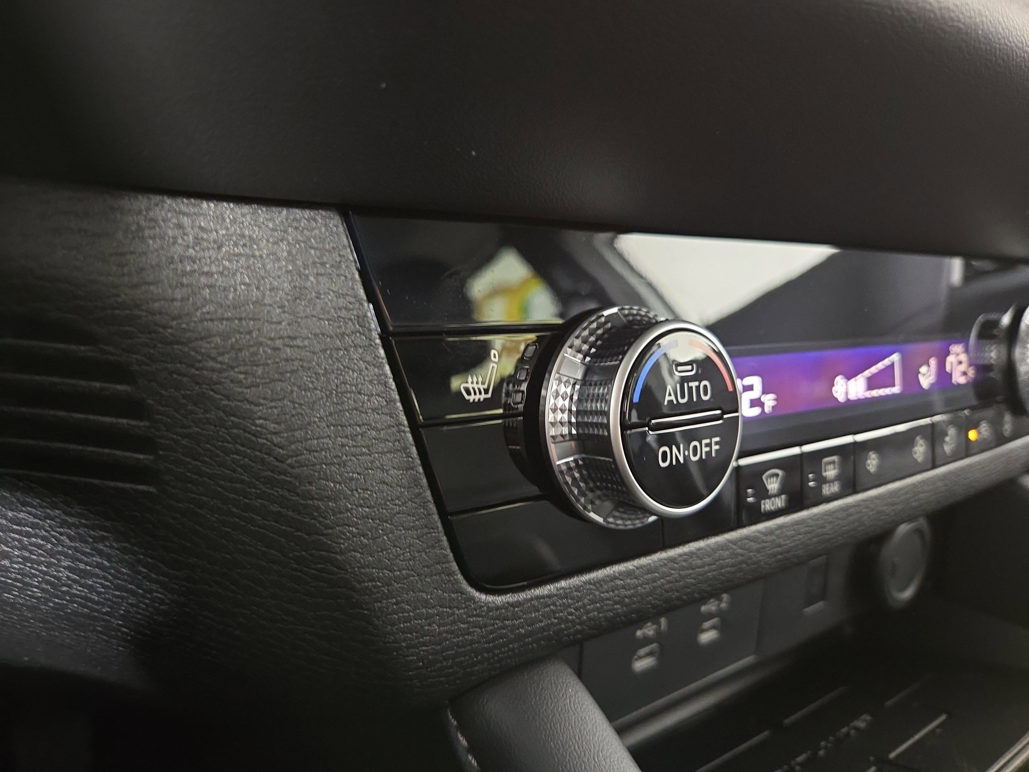 New 2026 Mitsubishi Outlander SE image 26