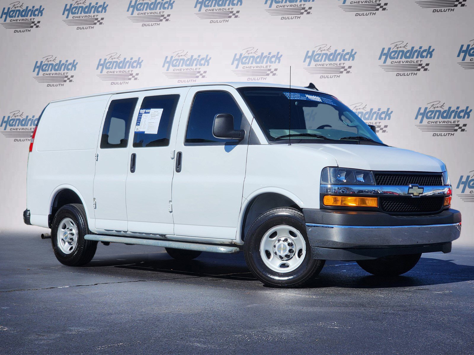 Used 2024 Chevrolet Express 2500 w/ Driver Convenience Package image 2