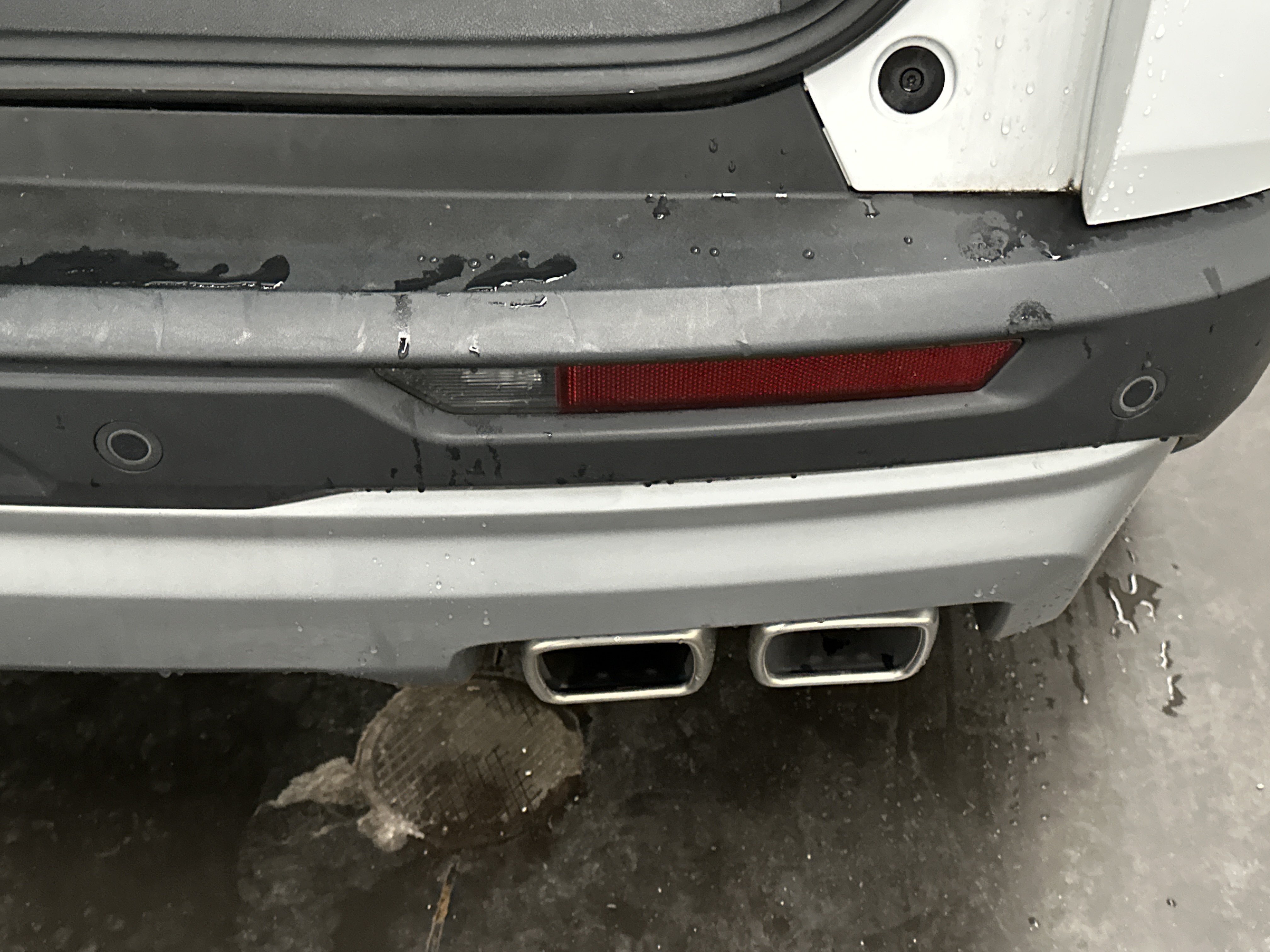 Used 2025 GMC Acadia Elevation FWD image 15