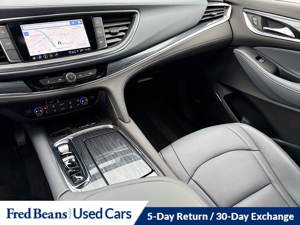 Used 2023 Buick Enclave Premium w/ Experience Buick Package image 27