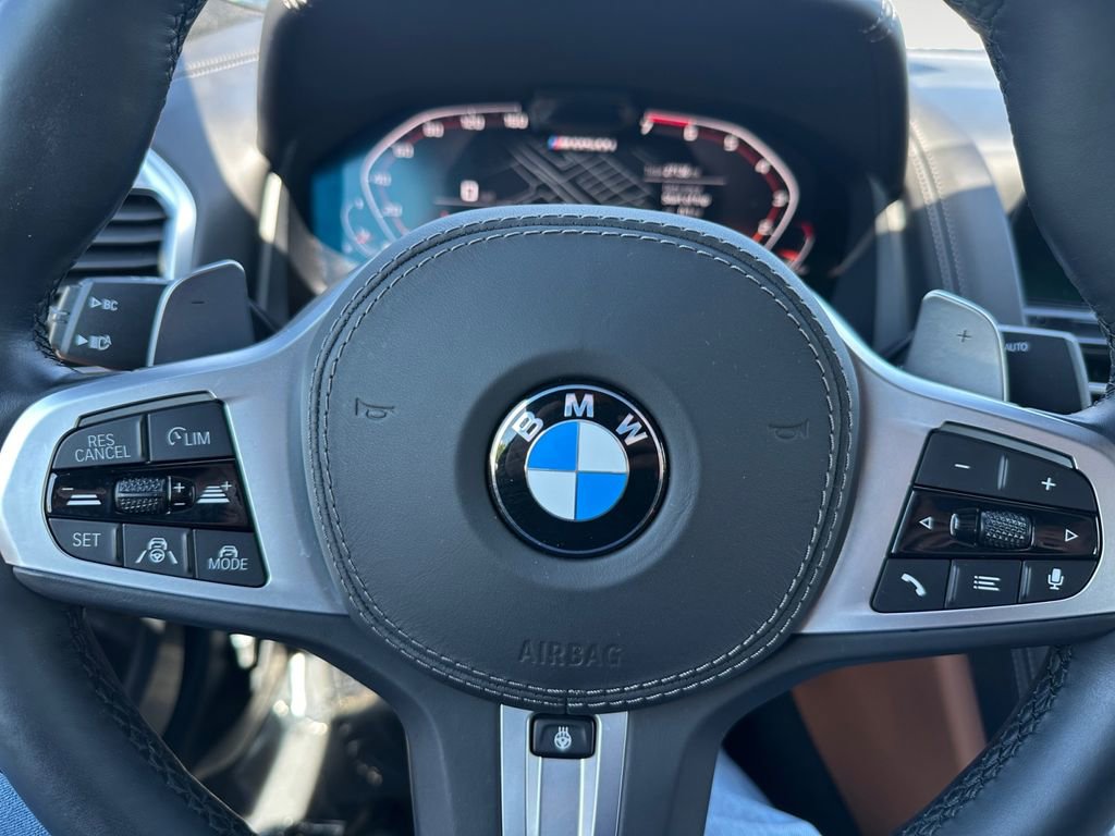 Used 2021 BMW M850i xDrive Coupe w/ M Carbon Exterior Package AWD/4WD image 20