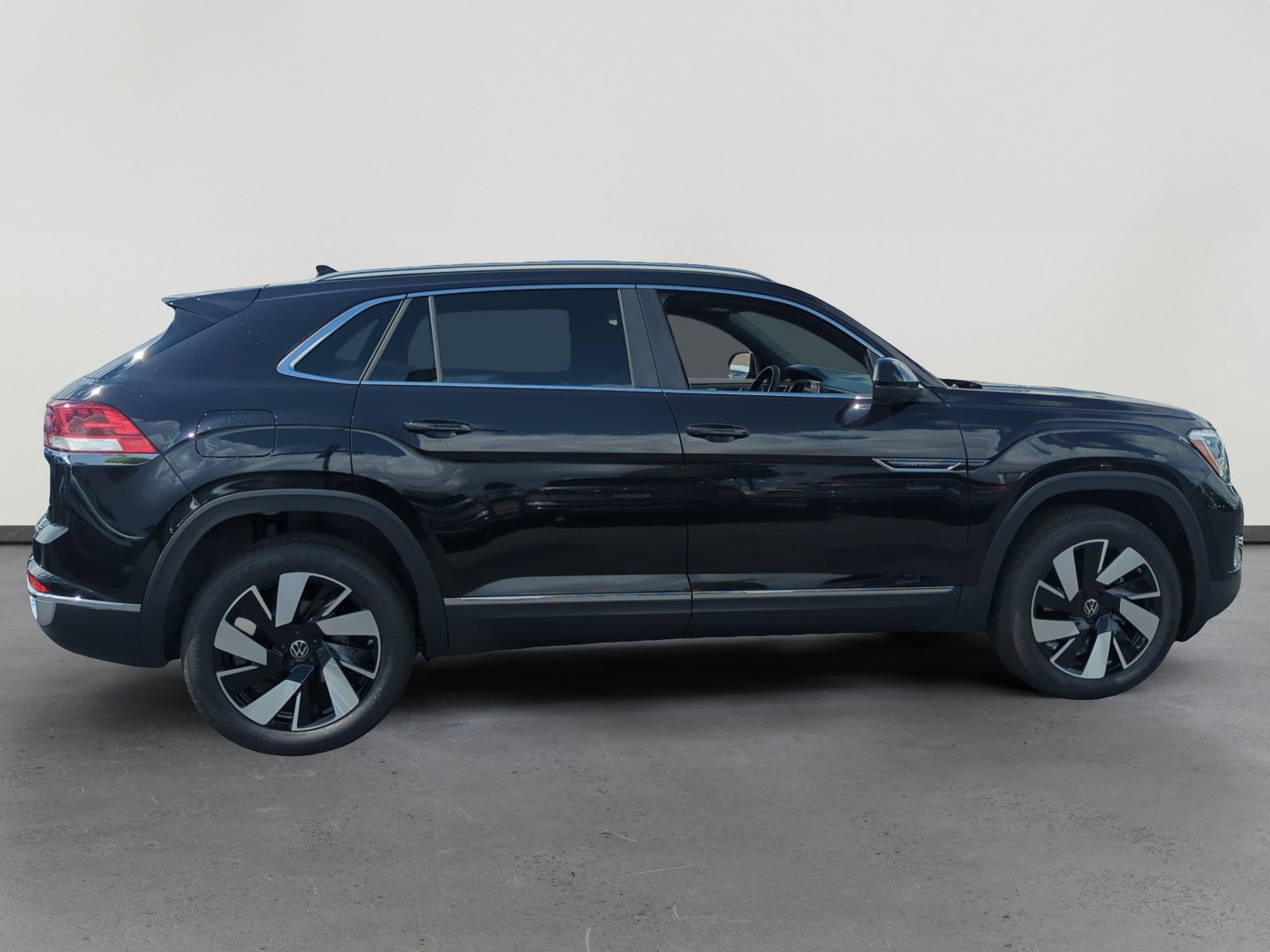 New 2026 Volkswagen Atlas Cross Sport SEL image 6